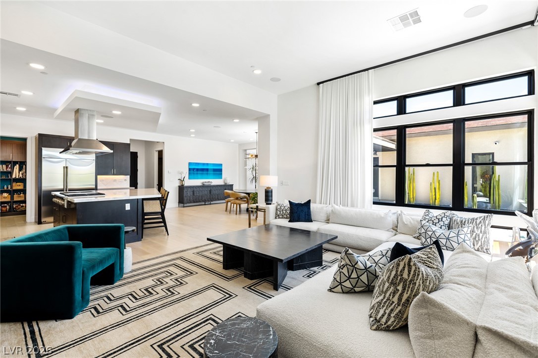 12613 Penfield Avenue Las Vegas NV 89138