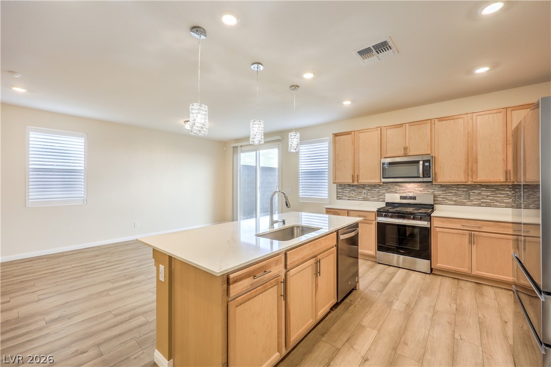 9284 Riverlands Ranch Street Las Vegas NV 89139