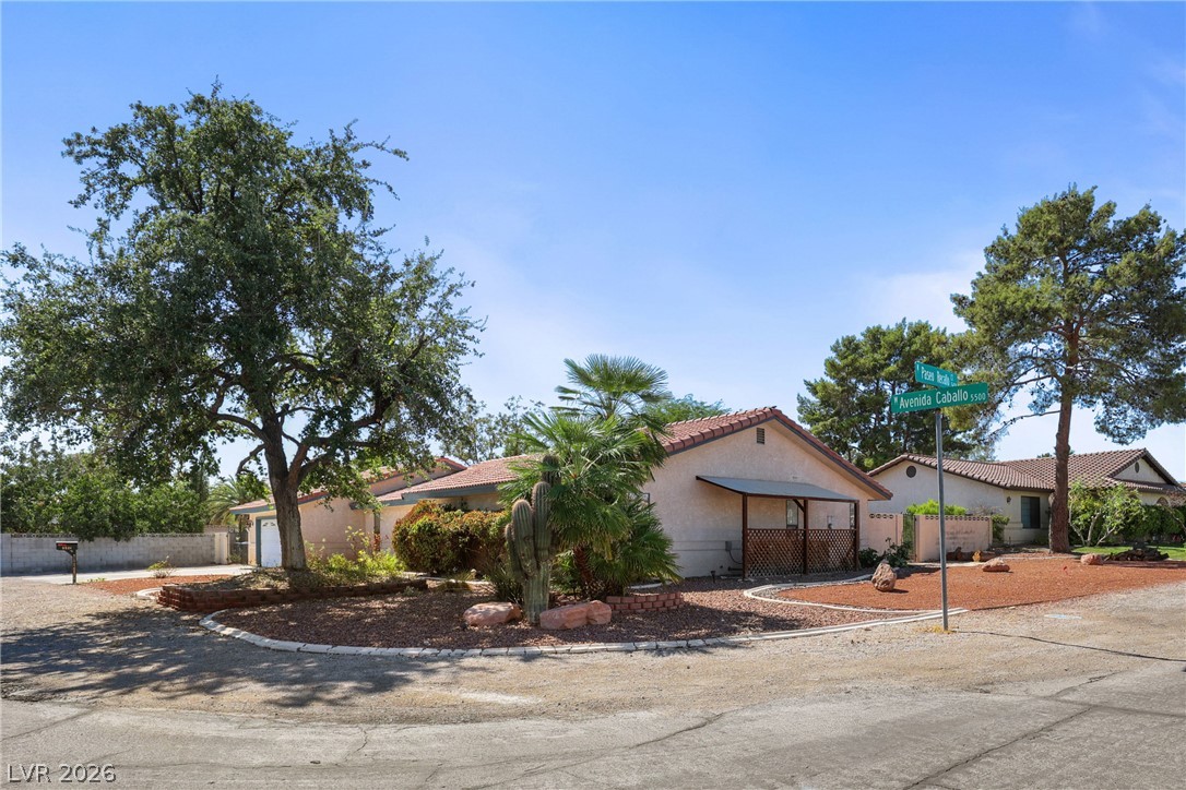 5601 Paseo Recallo Court Las Vegas NV 89108