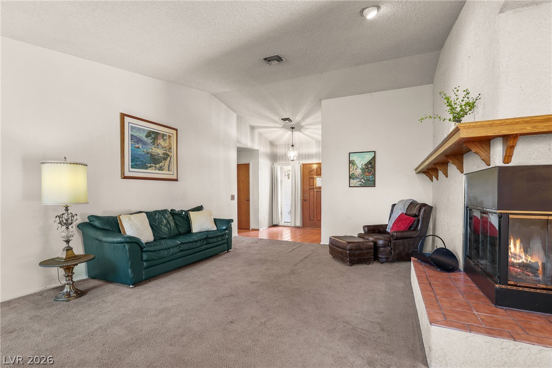 5601 Paseo Recallo Court Las Vegas NV 89108
