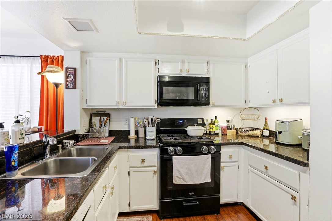 432 Capertino Street Las Vegas NV 89145