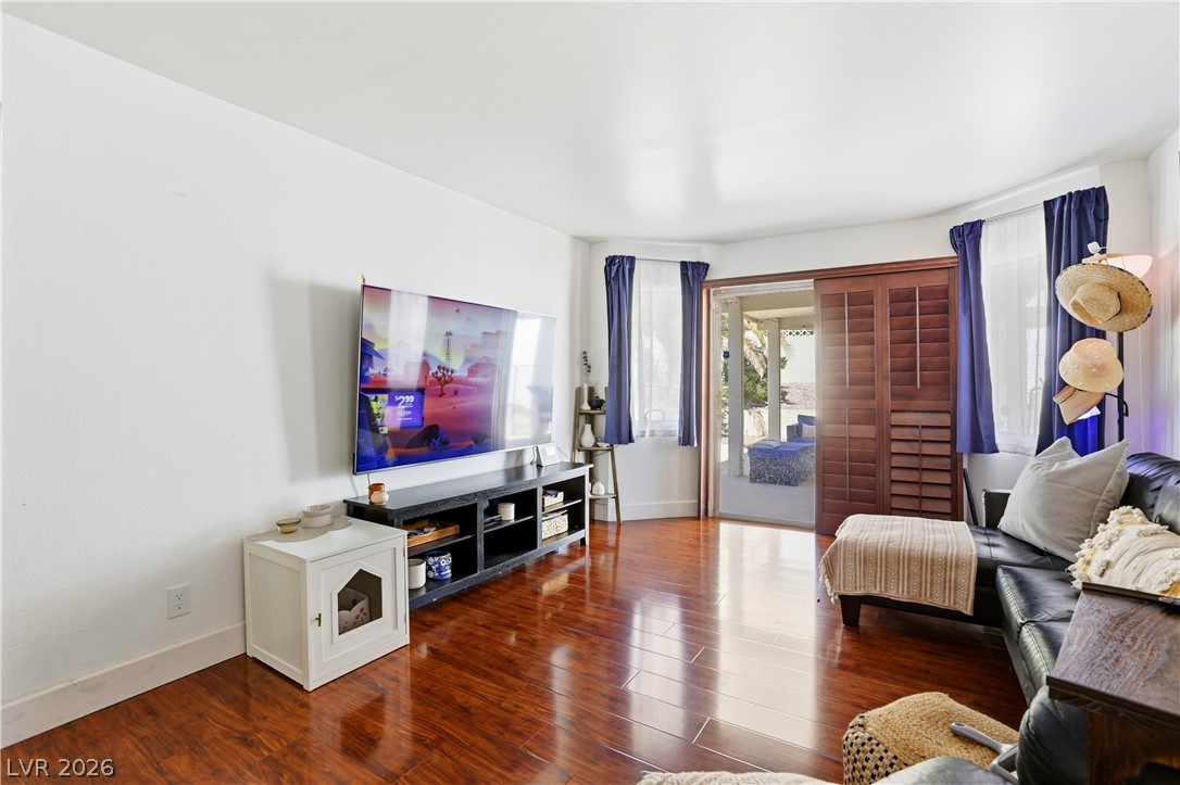 432 Capertino Street Las Vegas NV 89145