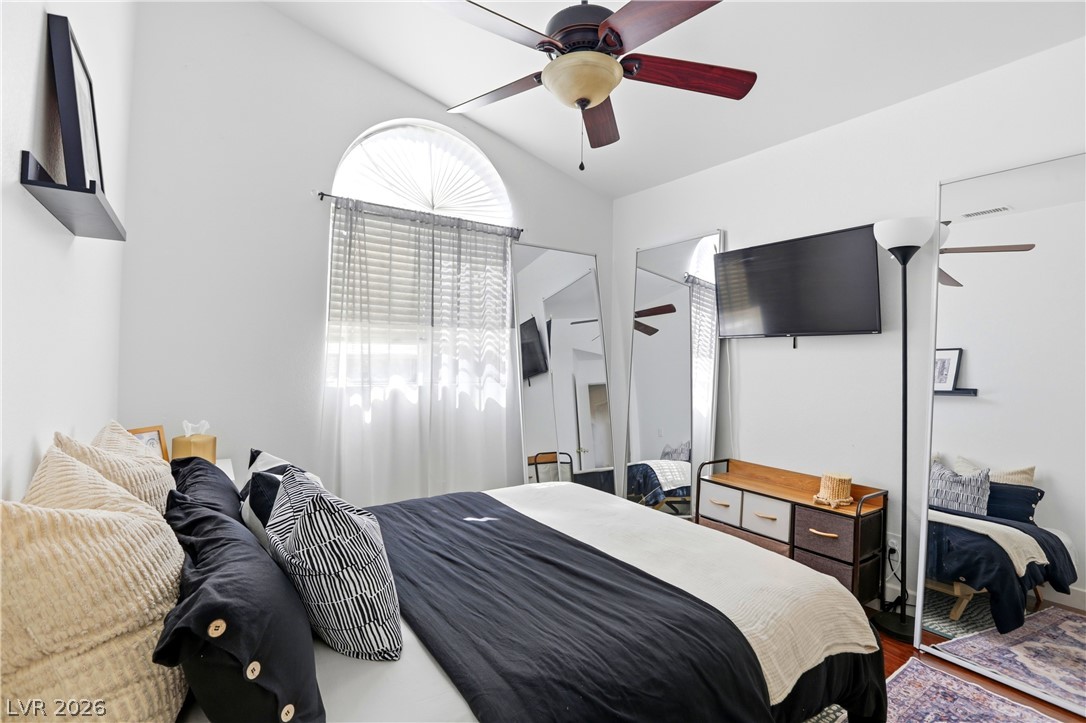 432 Capertino Street Las Vegas NV 89145