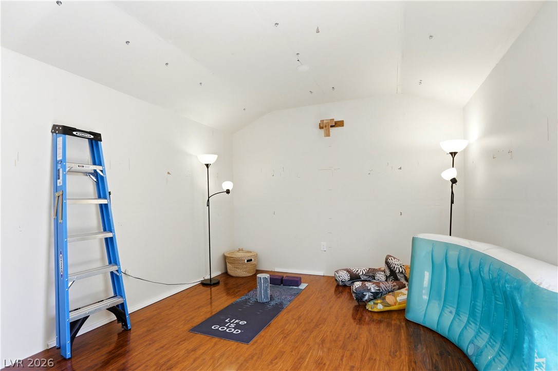 432 Capertino Street Las Vegas NV 89145