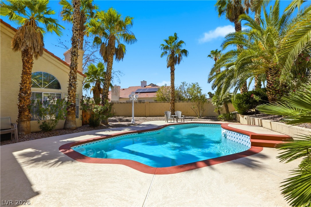432 Capertino Street Las Vegas NV 89145
