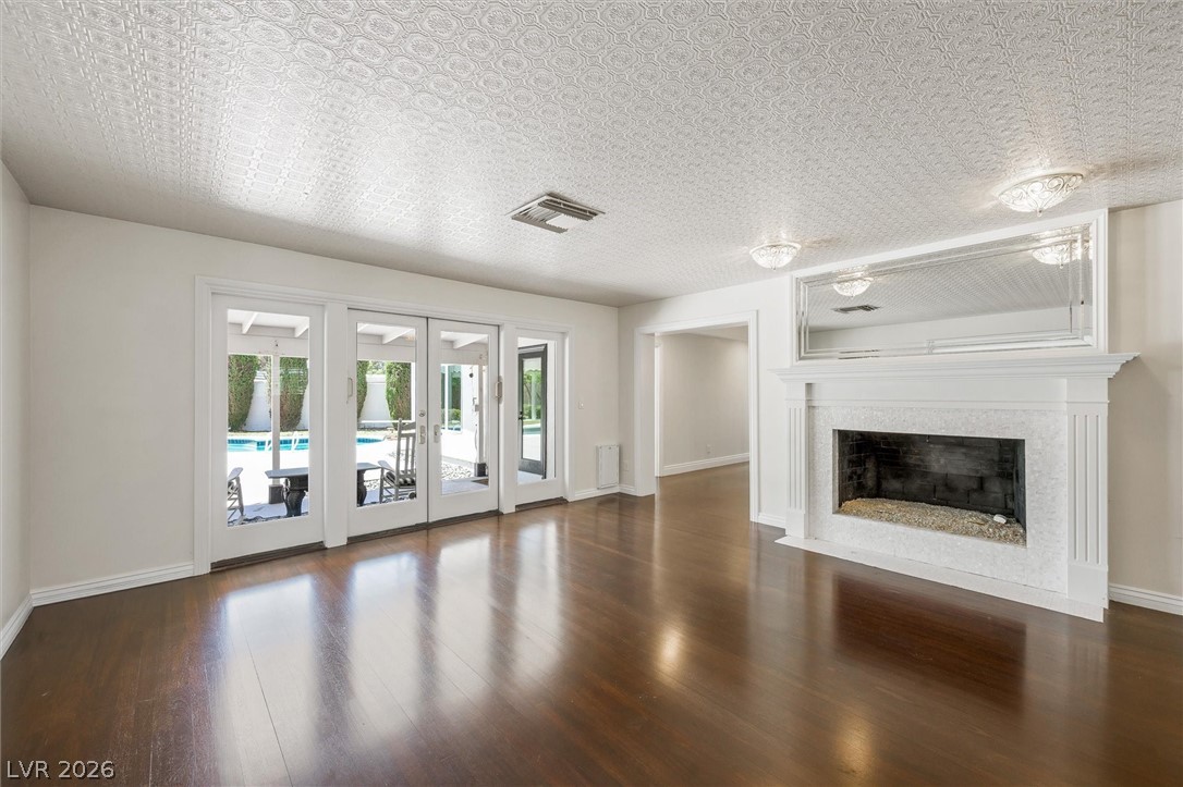 416 Macarthur Way Las Vegas NV 89107