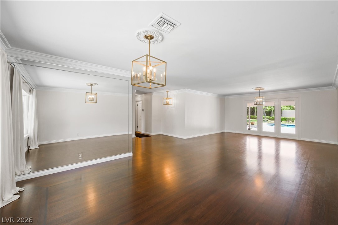 416 Macarthur Way Las Vegas NV 89107