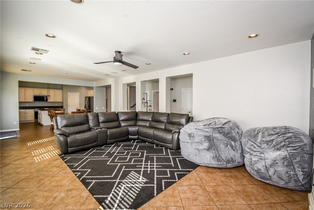 169 Cobalt Sky Avenue Henderson NV 89002