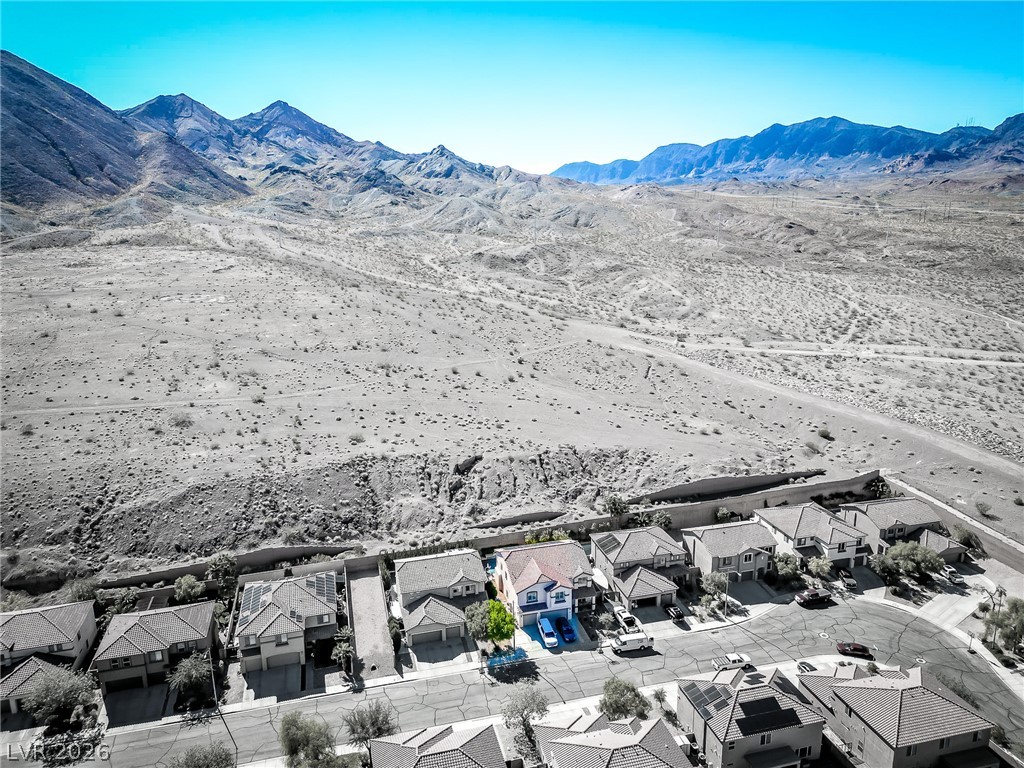 169 Cobalt Sky Avenue Henderson NV 89002