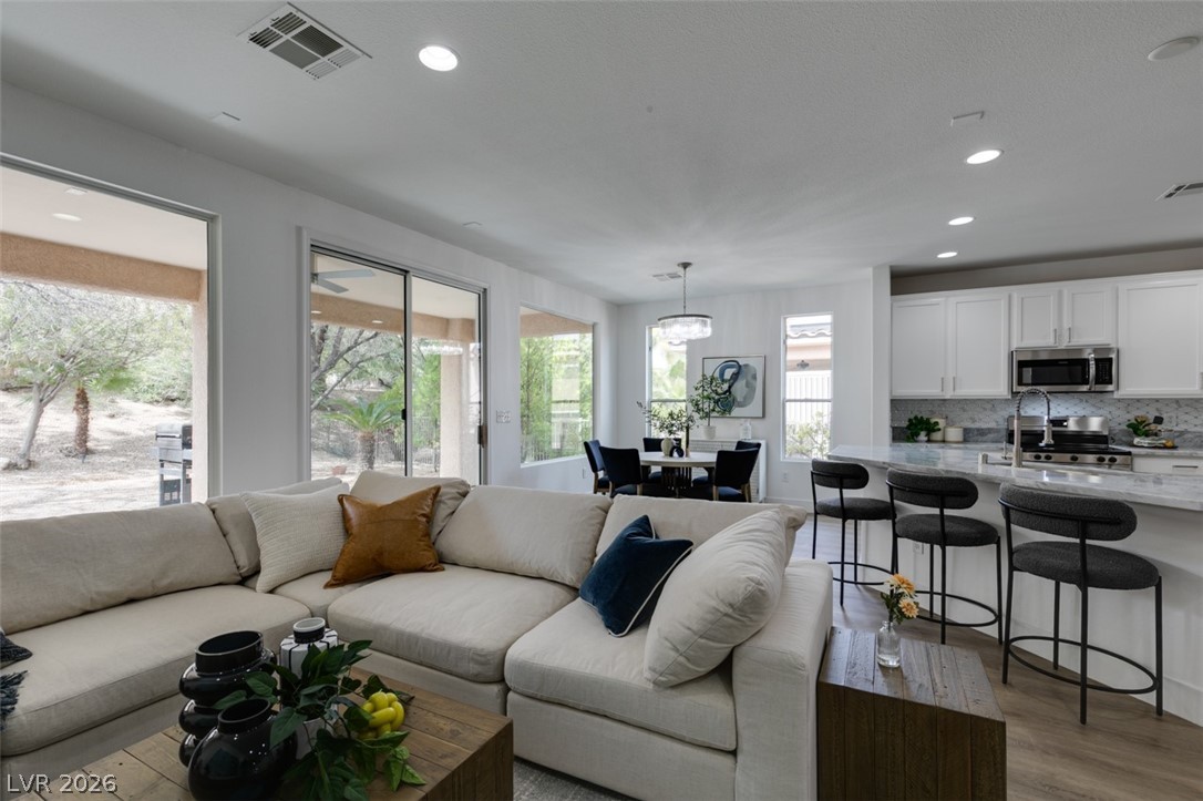 5029 Alfingo Street Las Vegas NV 89135