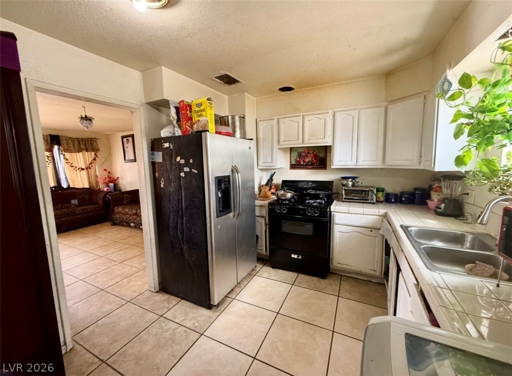 129 George Place Las Vegas NV 89106