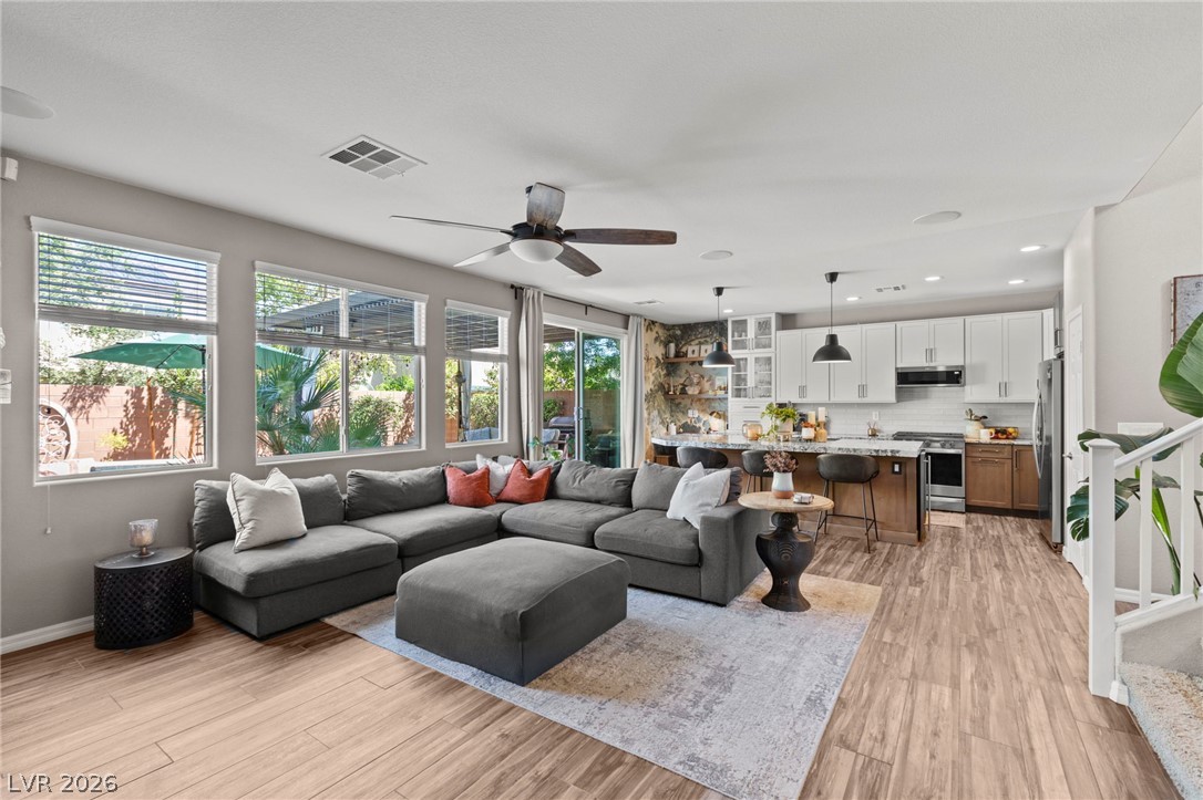 272 Aqua Lane Henderson NV 89012