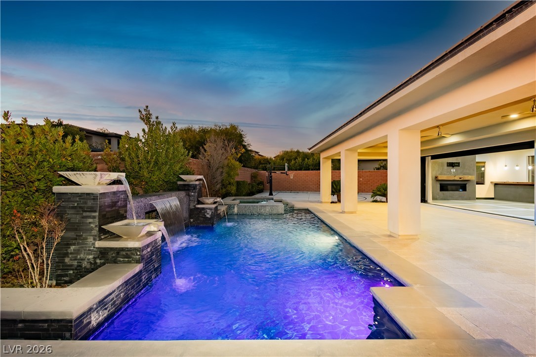 94 Glade Hollow Drive Las Vegas NV 89135
