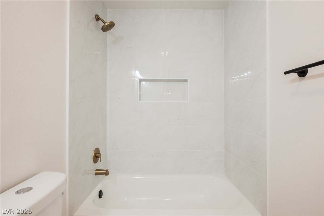 2454 Winterwood Boulevard Las Vegas NV 89142