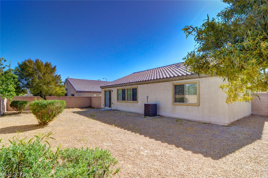 5820 Faye Talor Street North Las Vegas NV 89081