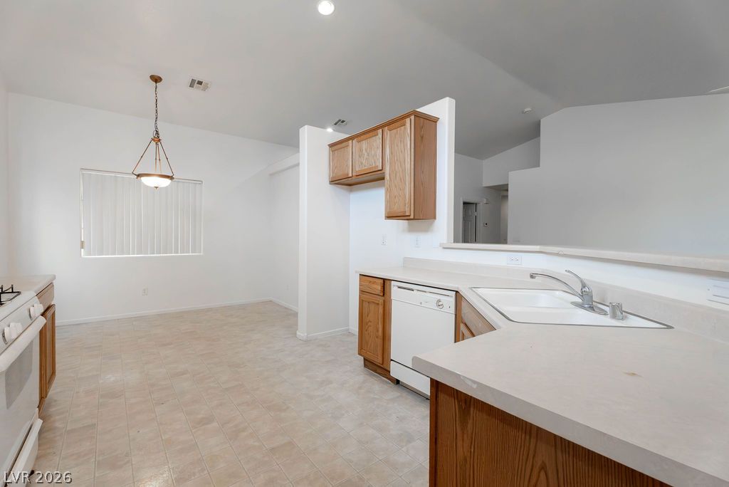 5820 Faye Talor Street North Las Vegas NV 89081
