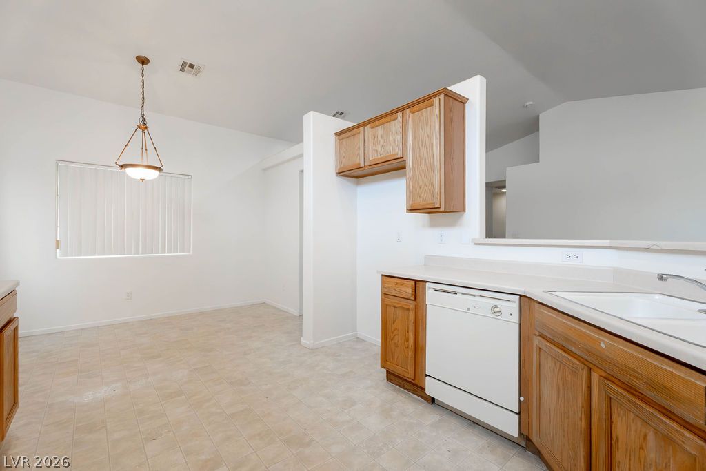 5820 Faye Talor Street North Las Vegas NV 89081