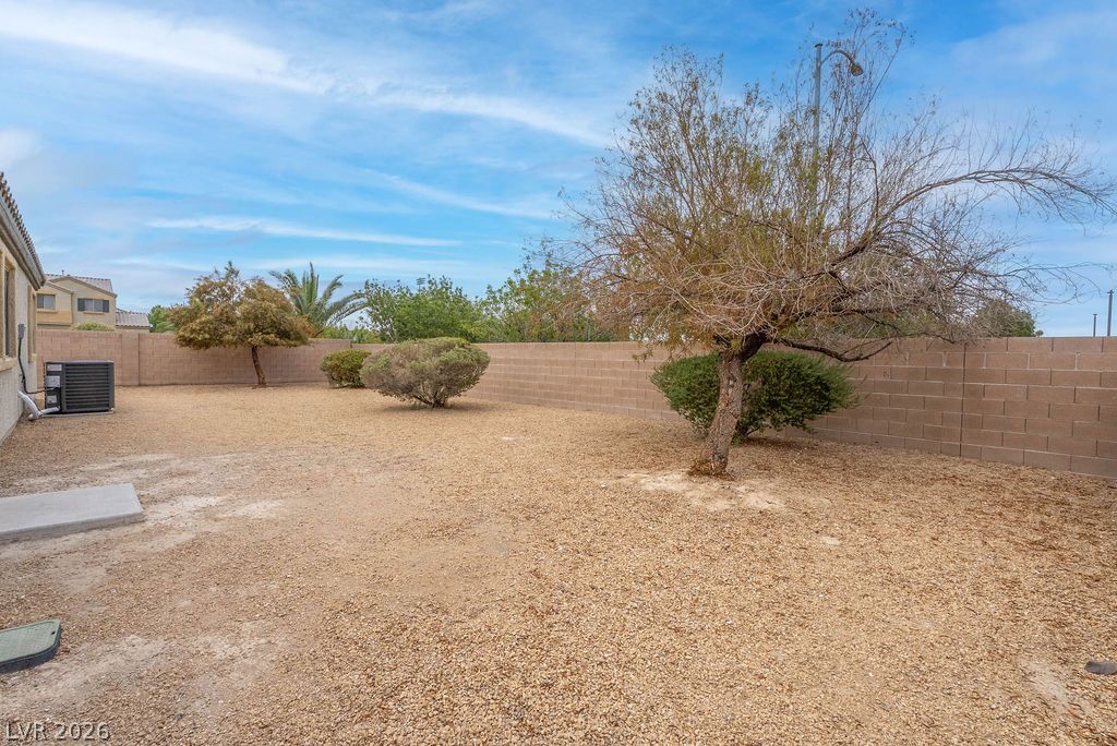 5820 Faye Talor Street North Las Vegas NV 89081