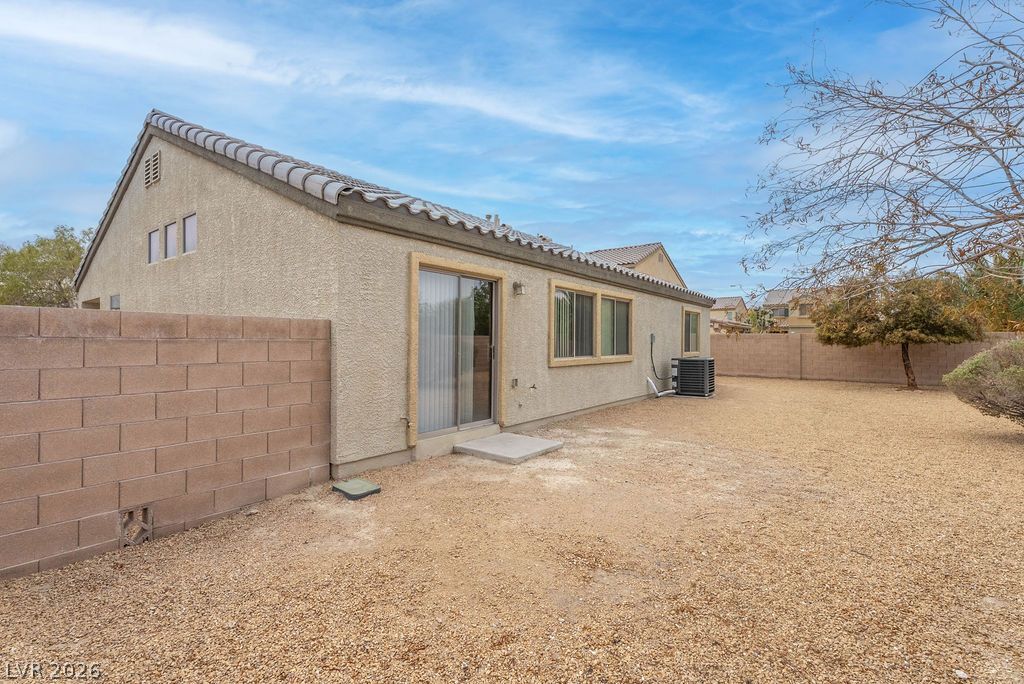 5820 Faye Talor Street North Las Vegas NV 89081