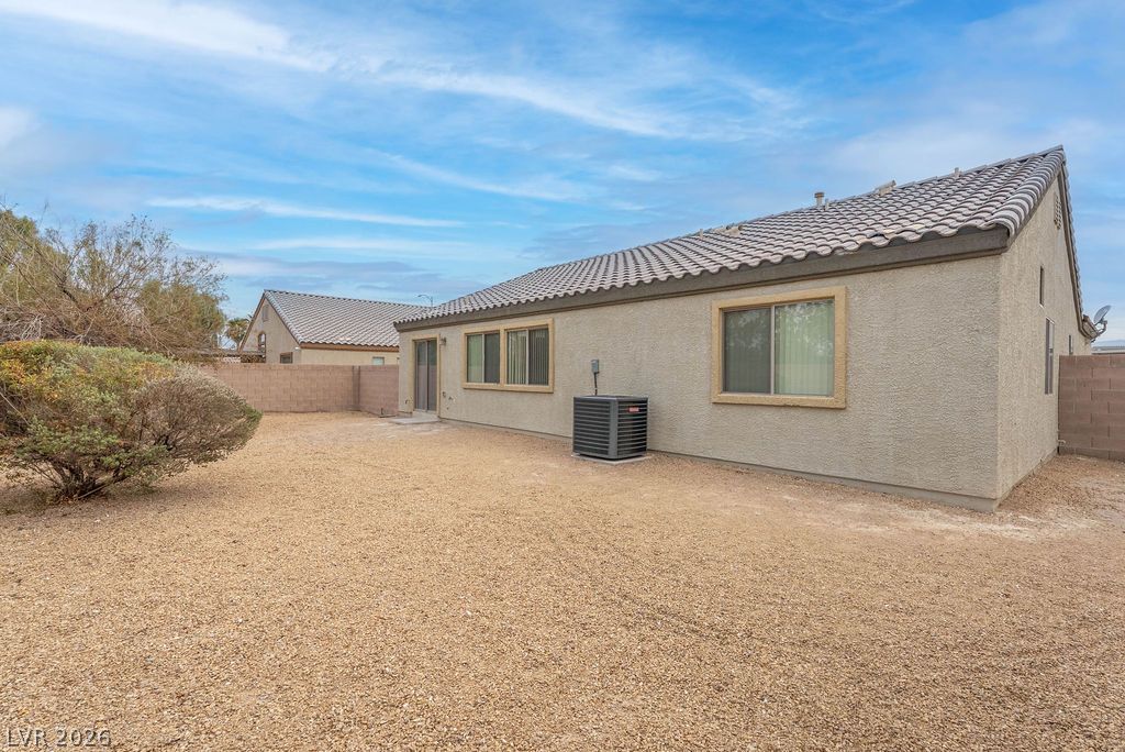 5820 Faye Talor Street North Las Vegas NV 89081