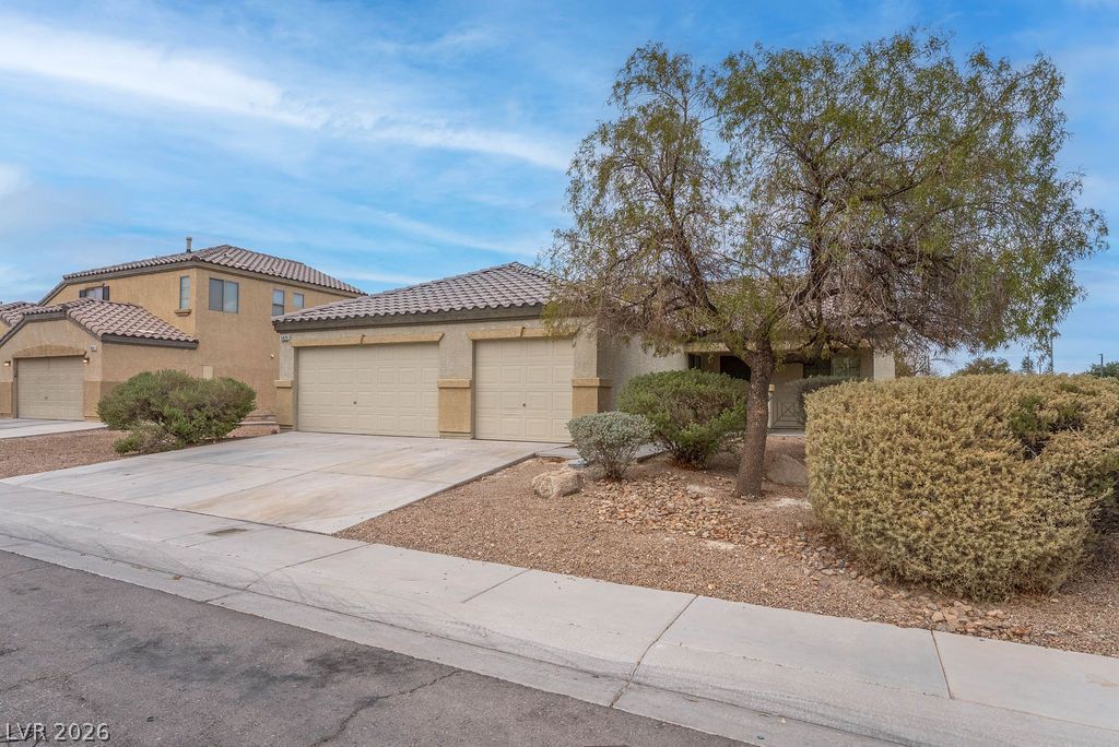 5820 Faye Talor Street North Las Vegas NV 89081