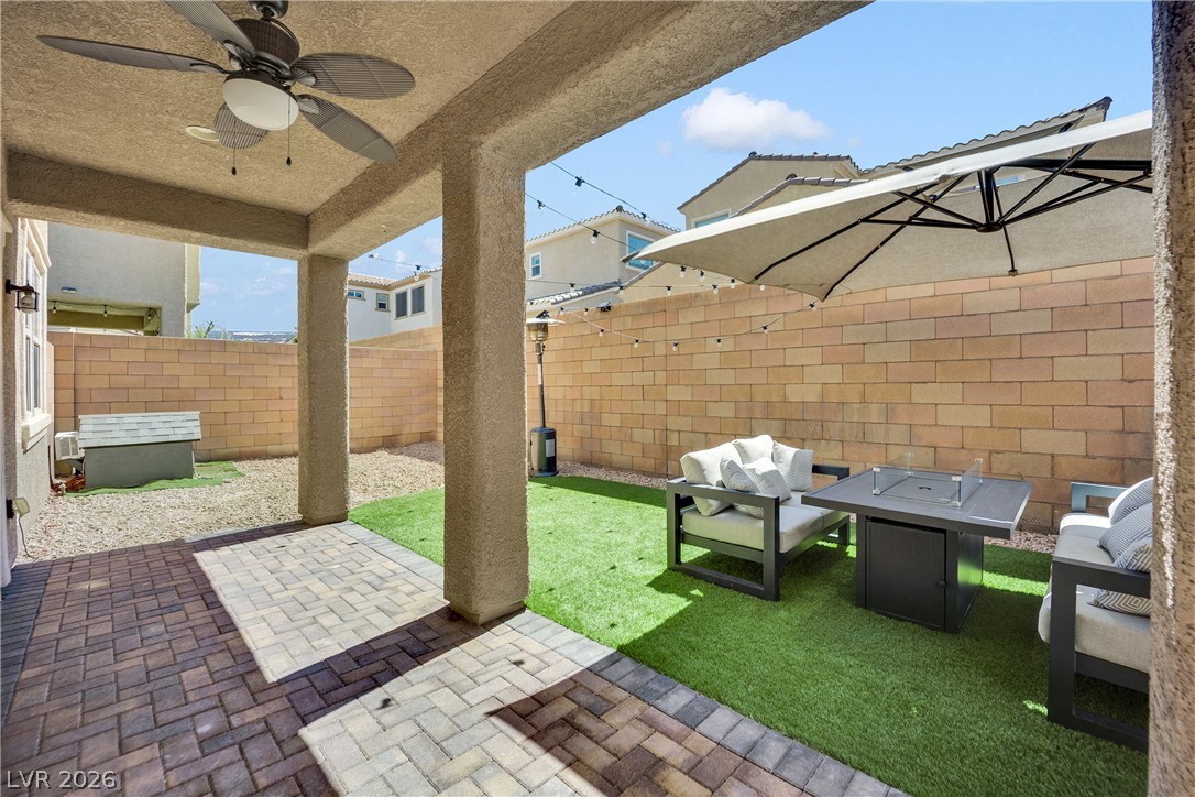 1113 Strada Pecei Henderson NV 89011