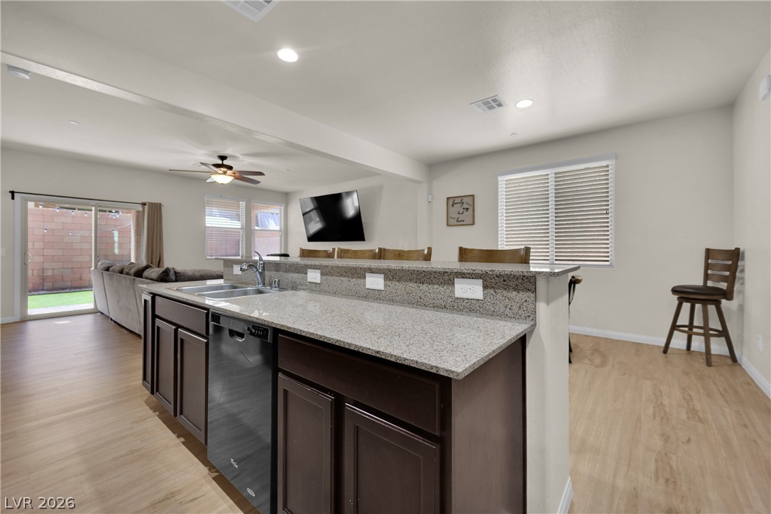 1113 Strada Pecei Henderson NV 89011