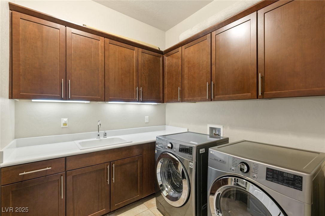 21 Grand Masters Drive Las Vegas NV 89141