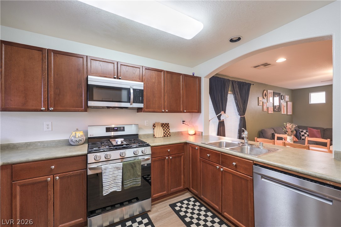 9112 Alluring Avenue Las Vegas NV 89149