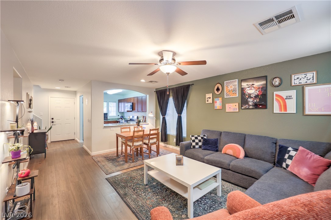 9112 Alluring Avenue Las Vegas NV 89149