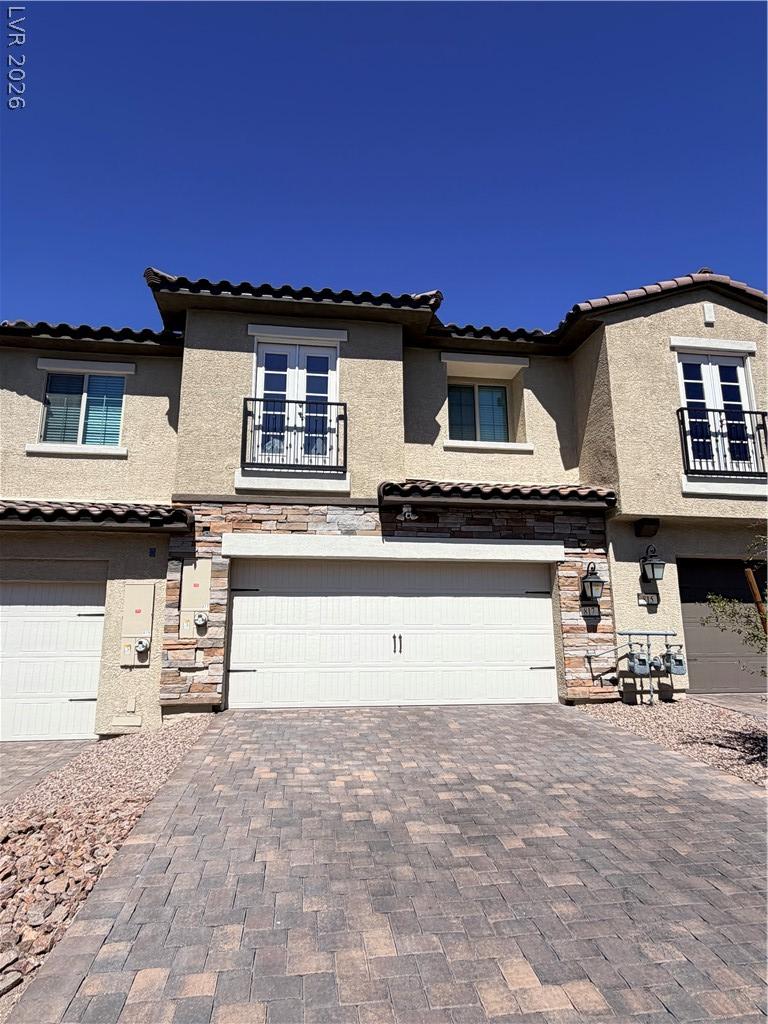 817 Watford Place Henderson NV 89011