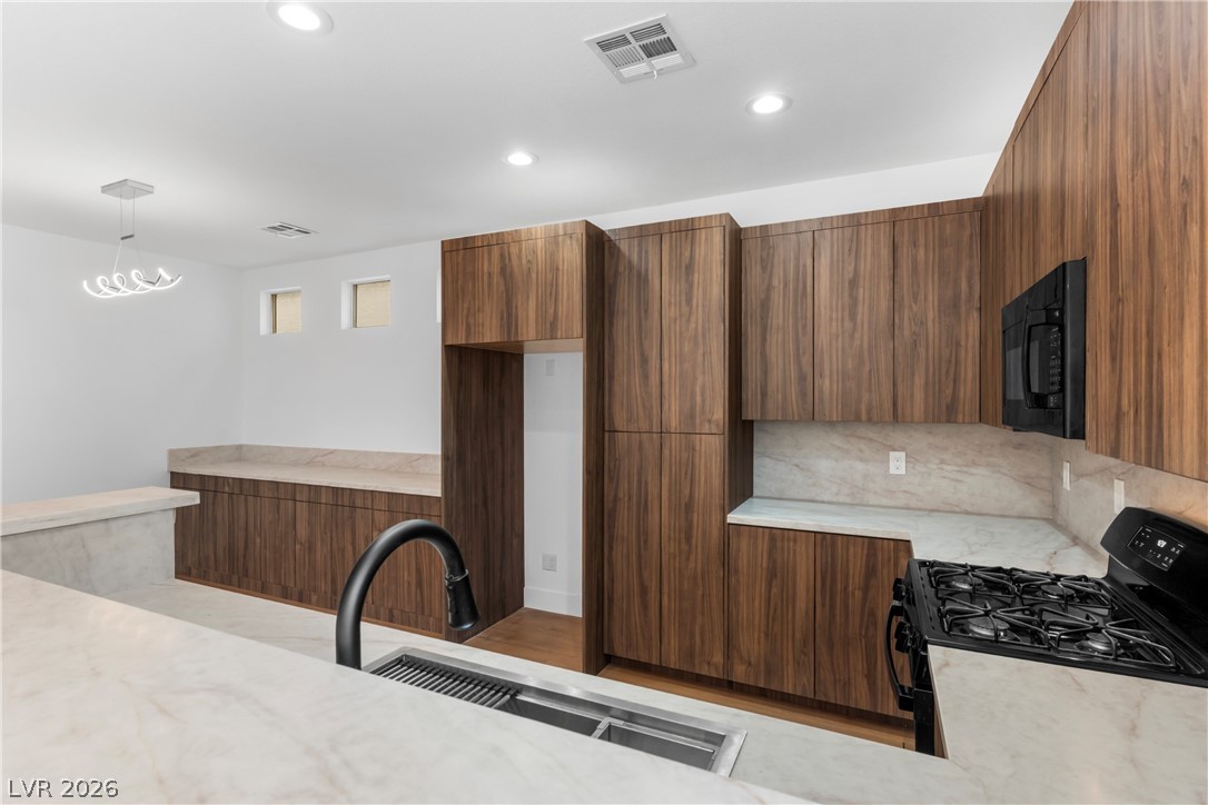 5225 Chilie Verde Drive North Las Vegas NV 89031
