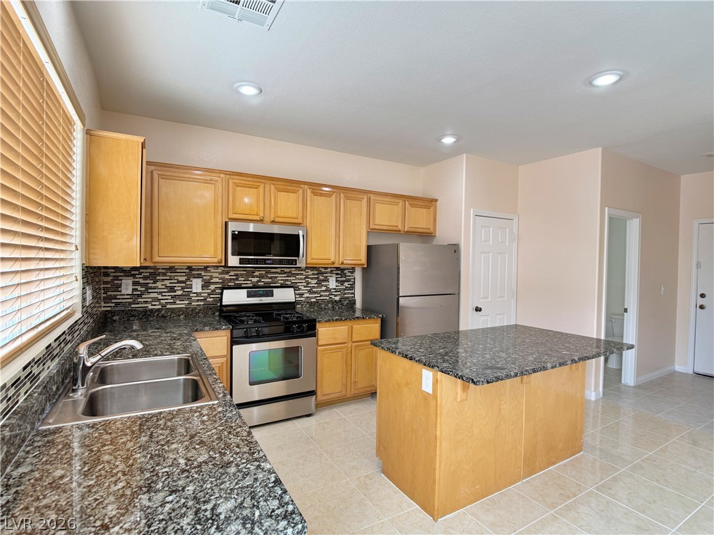 6729 Sea Swallow Street North Las Vegas NV 89084