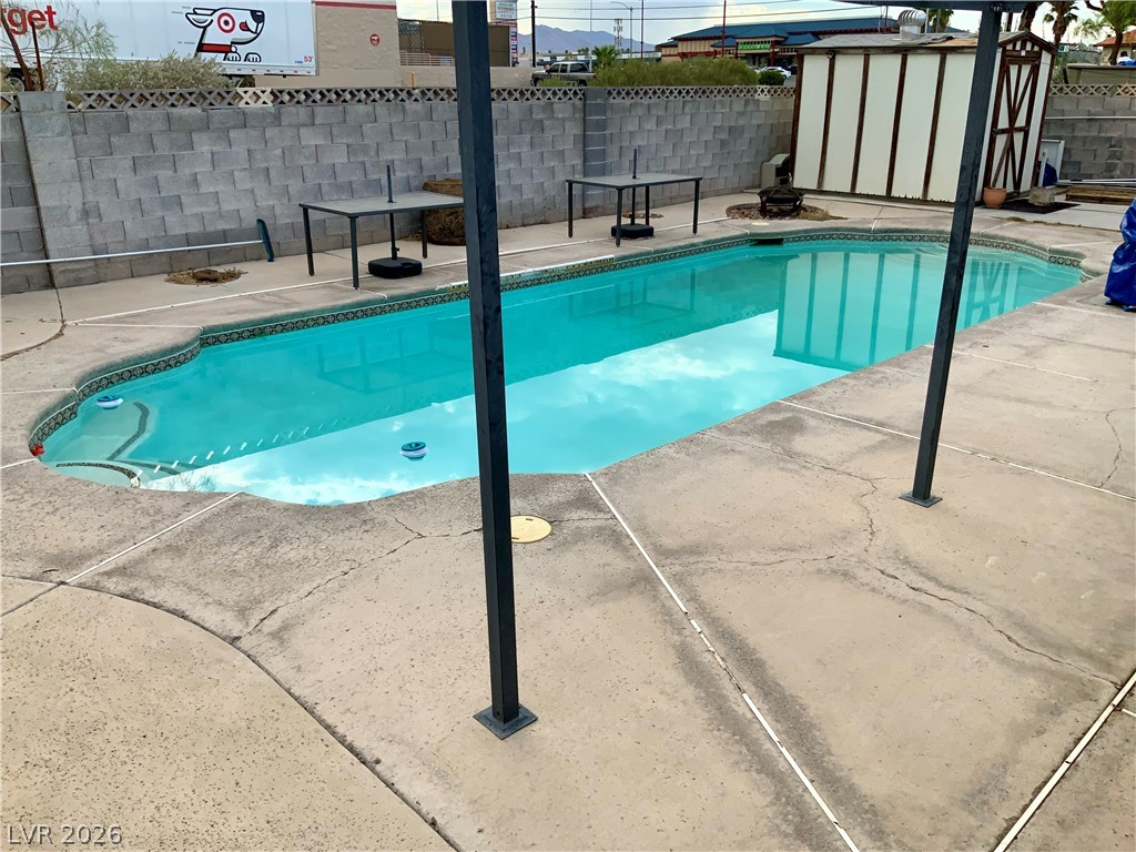 3533 Moraga Drive Las Vegas NV 89103