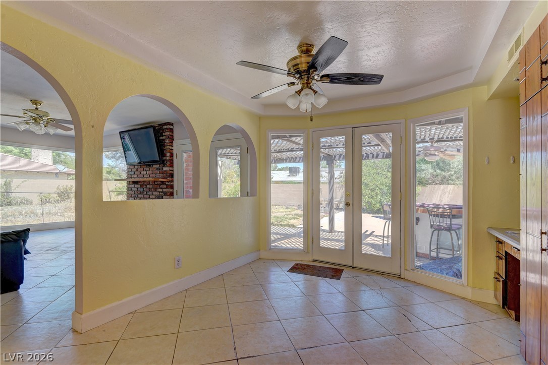 4204 Woodcrest Road Las Vegas NV 89121