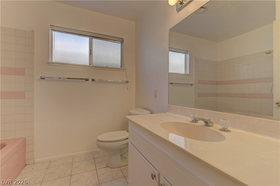 4204 Woodcrest Road Las Vegas NV 89121