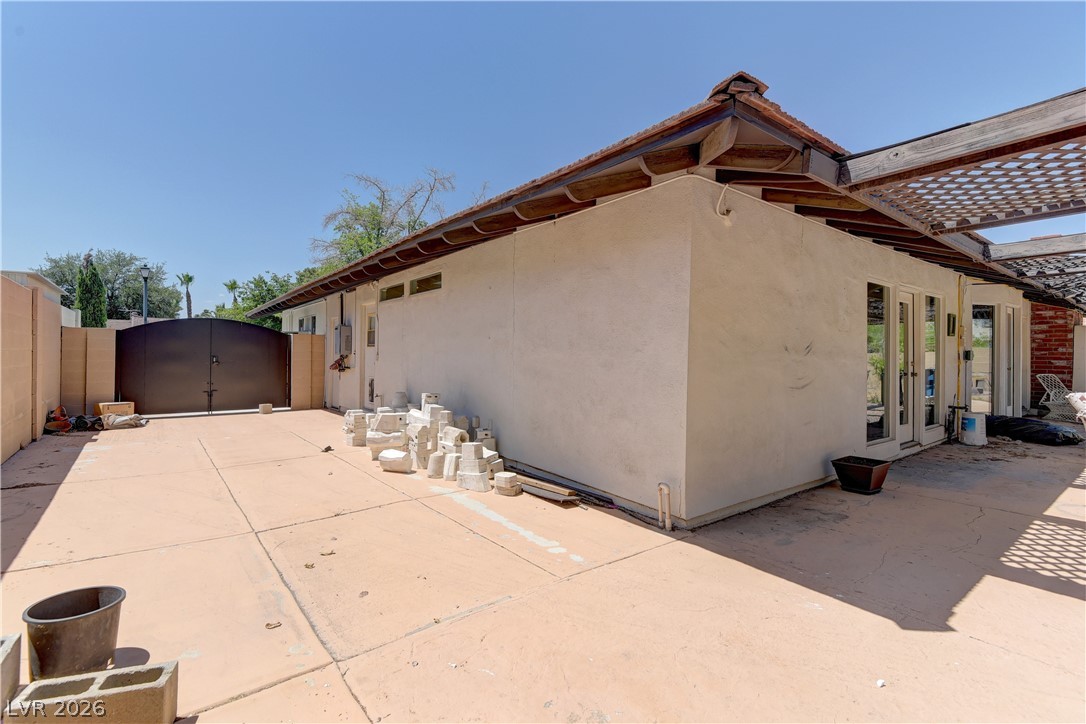4204 Woodcrest Road Las Vegas NV 89121