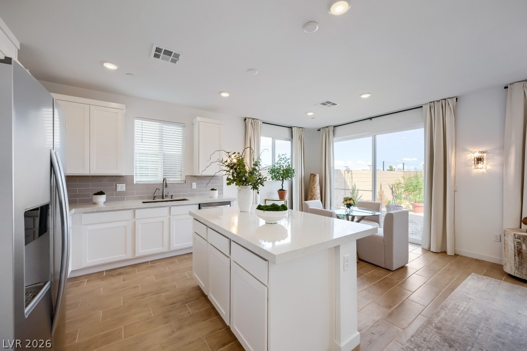 886 Arbor Spring Street Henderson NV 89011