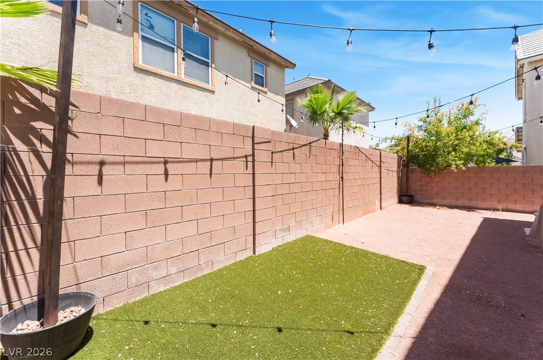 404 Copper Pine Avenue North Las Vegas NV 89031