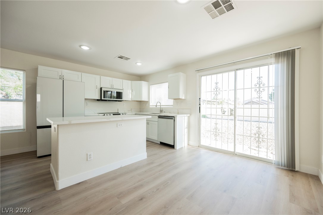 4736 Woodland Avenue Las Vegas NV 89121