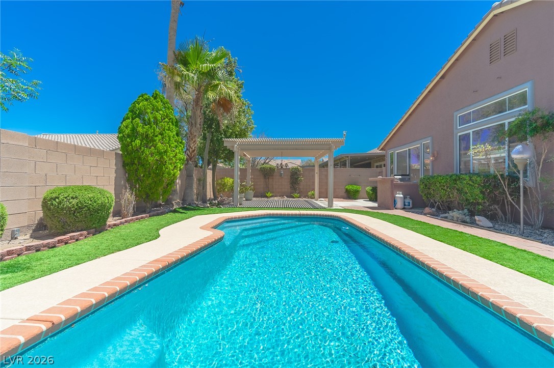 1040 Island Falls Avenue Henderson NV 89015