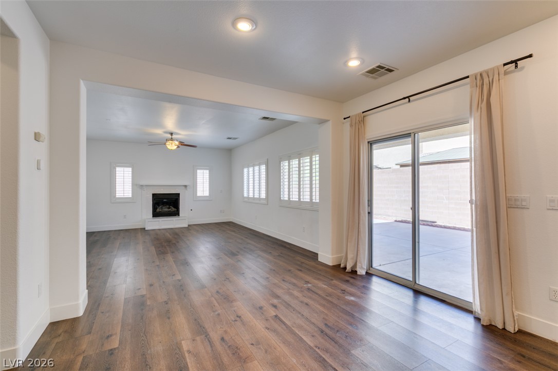 11244 Jasper Grove Avenue Las Vegas NV 89138