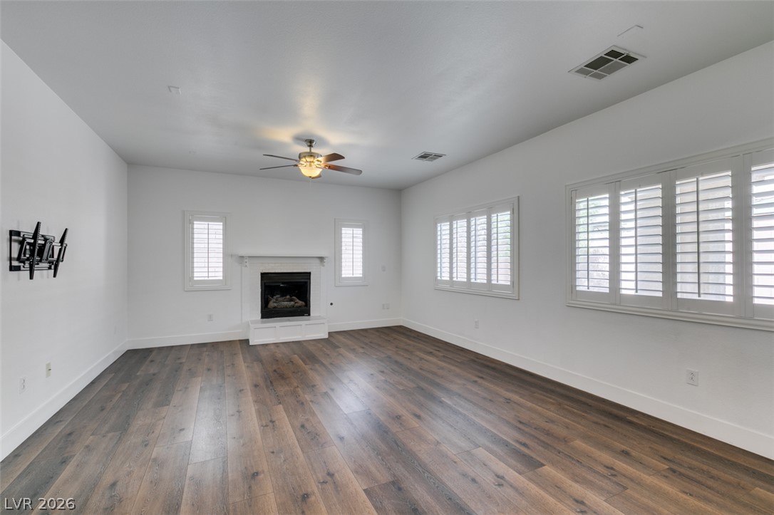 11244 Jasper Grove Avenue Las Vegas NV 89138