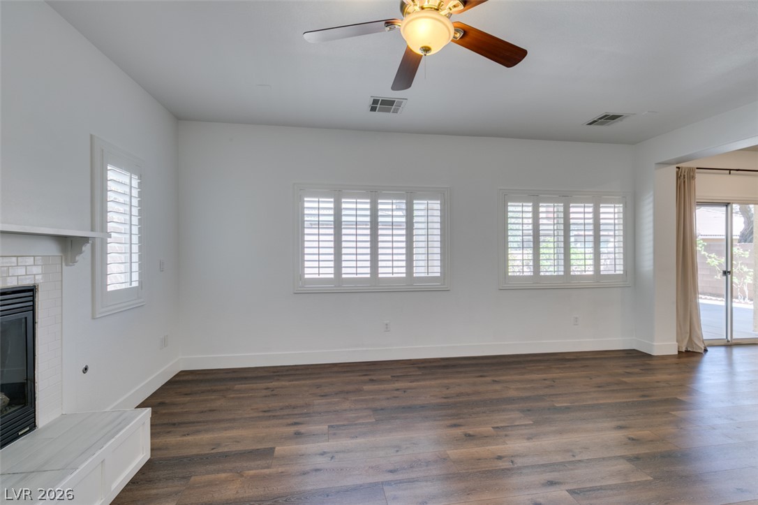 11244 Jasper Grove Avenue Las Vegas NV 89138