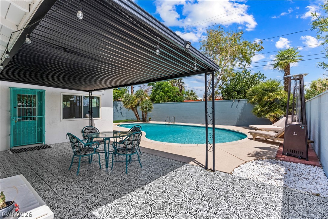 1705 Hassett Avenue Las Vegas NV 89104