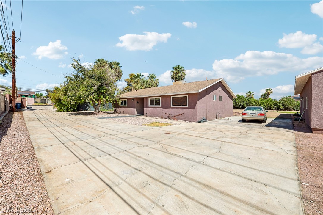 3232 South Mountain Vista Street Las Vegas NV 89121