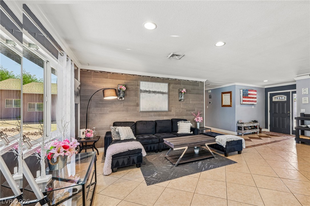 3232 South Mountain Vista Street Las Vegas NV 89121