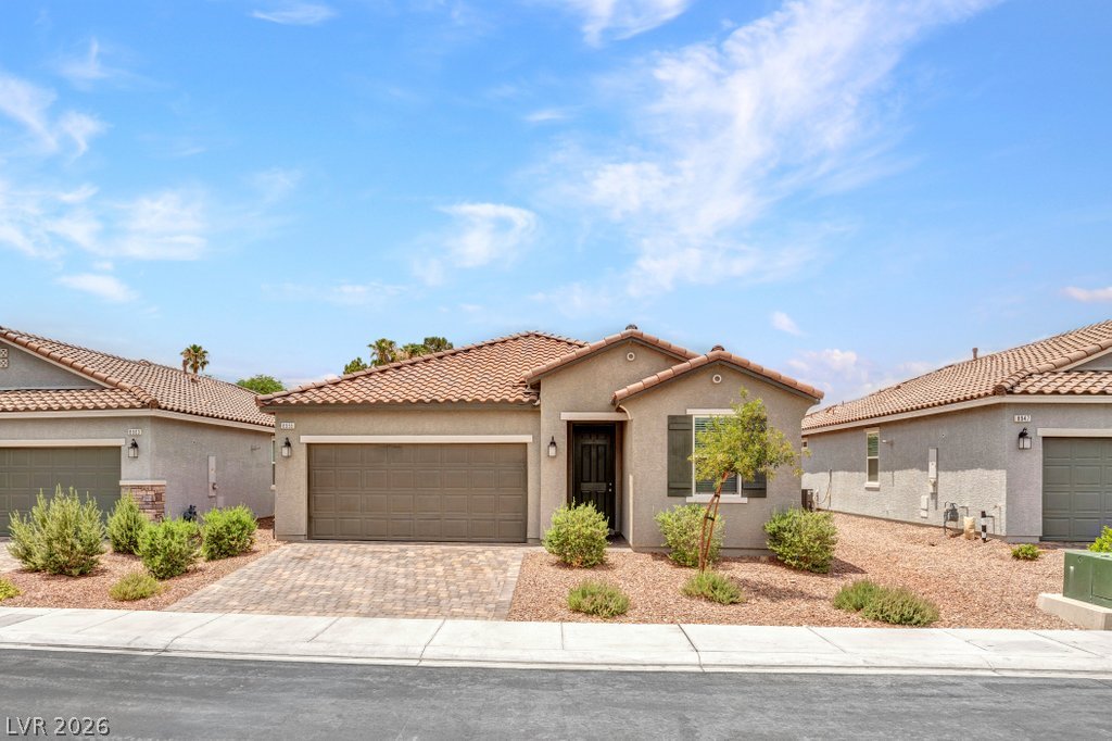 8955 Marigold Creek Street Las Vegas NV 89113