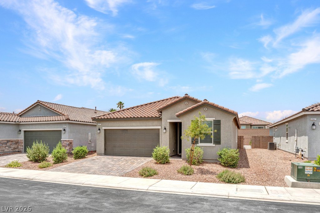 8955 Marigold Creek Street Las Vegas NV 89113