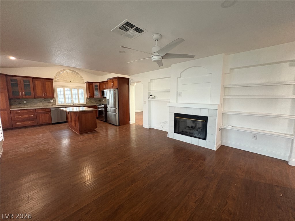 531 Drift Stone Avenue Las Vegas NV 89123